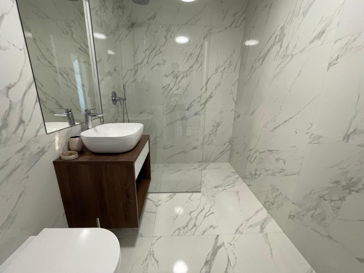 Lux Nanea Apartment Krk Town Dış mekan fotoğraf